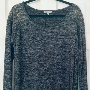 Oversized long sleeve